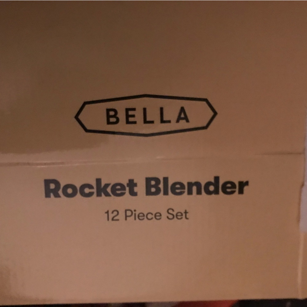 Bella NIB Red Rocket Blender and Attachments - 🏆 HOST PICK!!! 🏆 - Picture 9 of 13